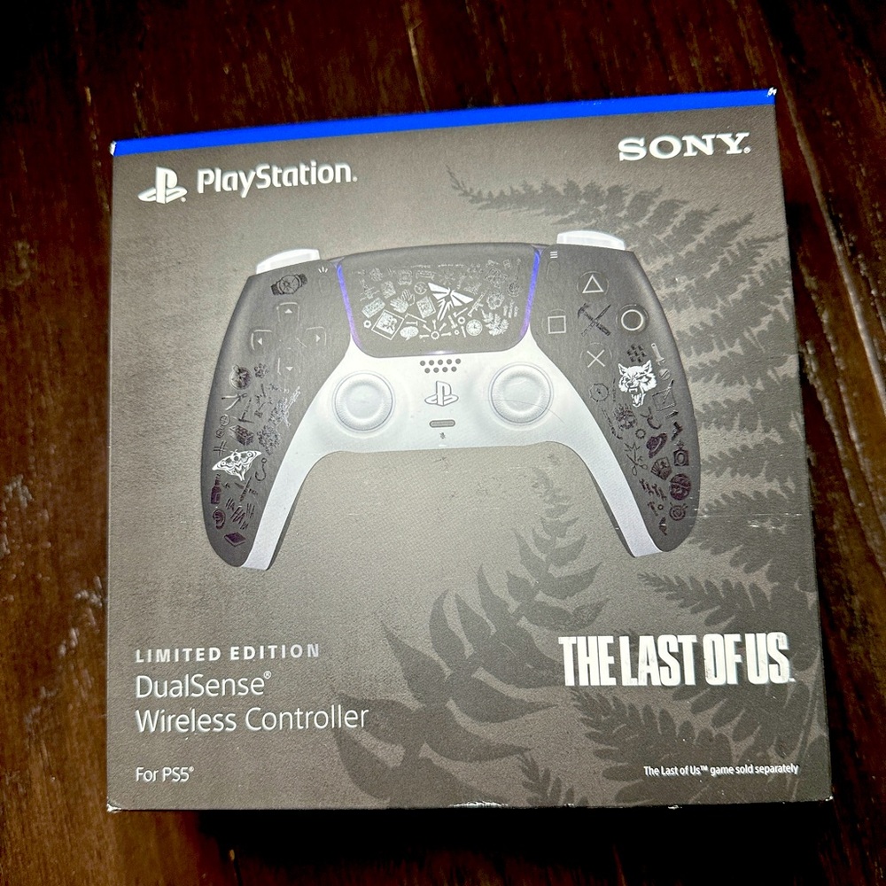 The Last of Us Dualsense Controller PlayStation 5 PS5 - SHIPS TODAY